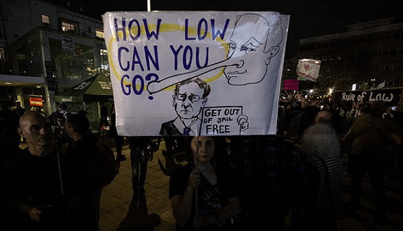 اسرای اسرائیلی آزاد شده خطاب به نتانیاهو: پاسخ نمی‌دهی، کنار برو!