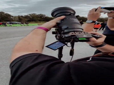 وقتی می خوای ثابت کنی گوشی من بهتر از دوربینه!