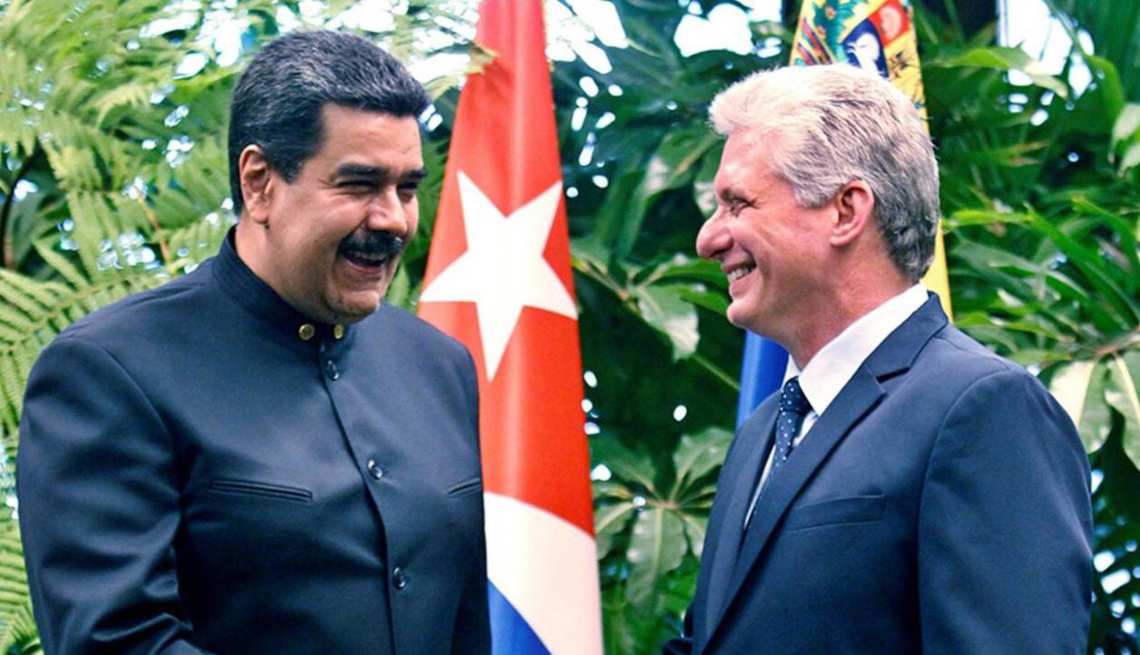 کوبا: قاطعانه از مادورو و ونزوئلا حمایت می‌کنیم