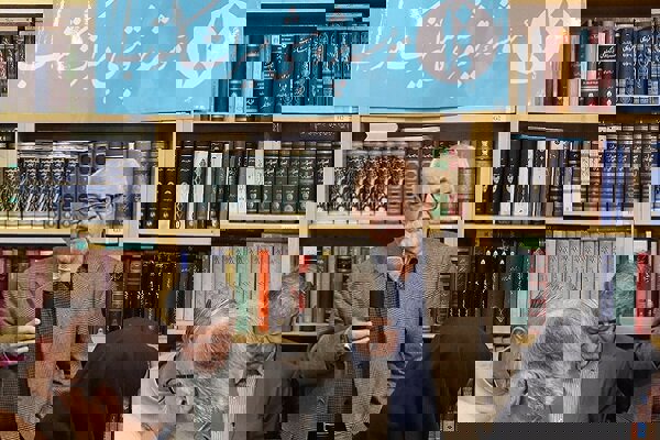 استاد و دانشمند زیاد پیدا می‌شود در دنیا، ولی فانی خیلی کم پیدا می‌شود