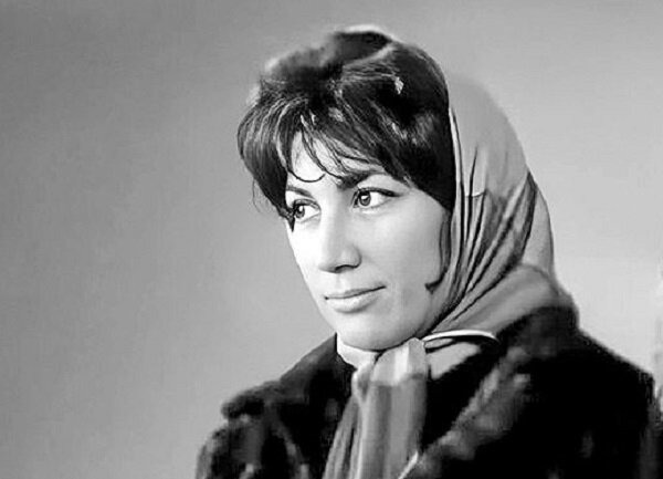 شعر مردان نیز از تاثیر فروغ فرخزاد بی‌نصیب نماند