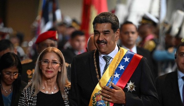 نخست‌وزیر مالزی هم خواستار آزادی فوری مادورو شد