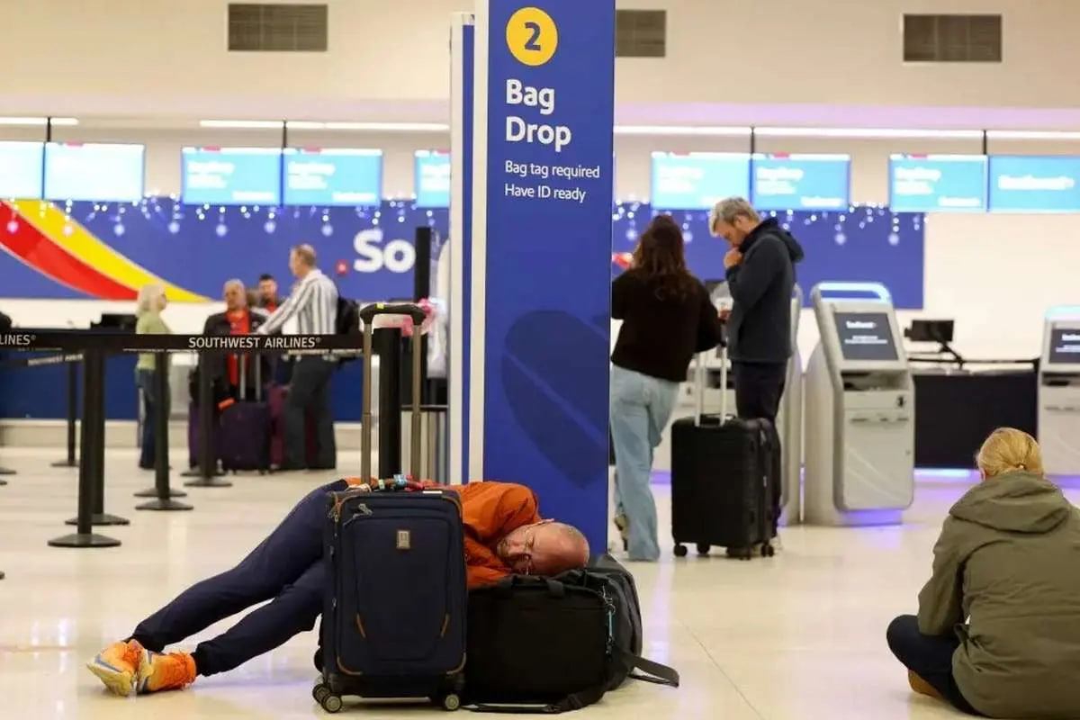 گرفتاری هزاران مسافر در قاره آمریکا با دستگیری «مادورو»