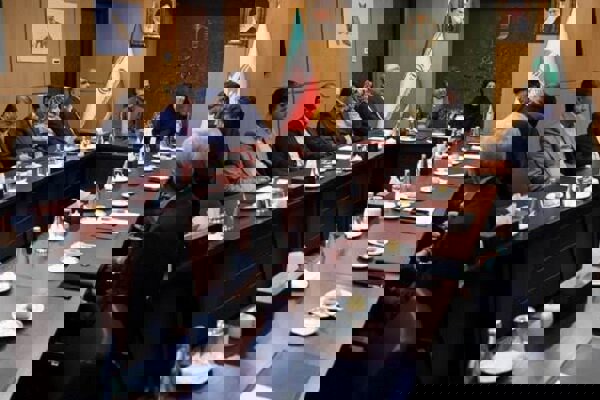 حل چالش‌های محیط‌زیستی با هوش مصنوعی و فناوری‌های نوین