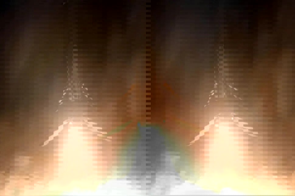 ماهواره کره ای با تاخیر به مدار زمین رفت