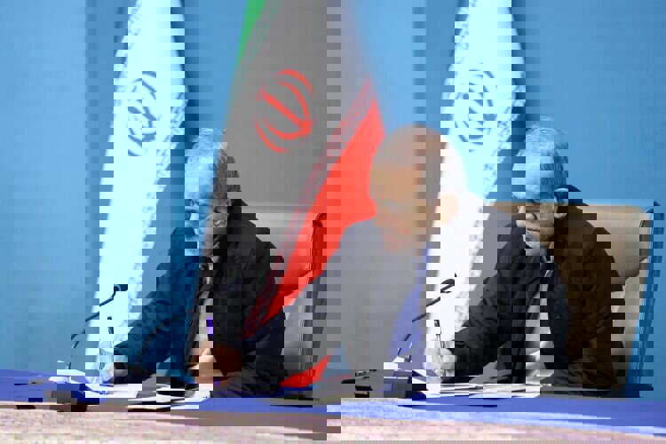 پزشکیان: عزم دولت چهاردهم توسعه فناوری فضایی است