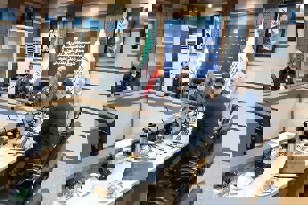 وضعیت اعضای هیئت علمی دارای تابعیت مضاعف غیرایرانی بررسی شد