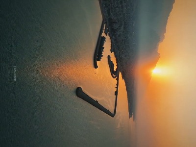 طلوع خورشید از اسکله کنگان