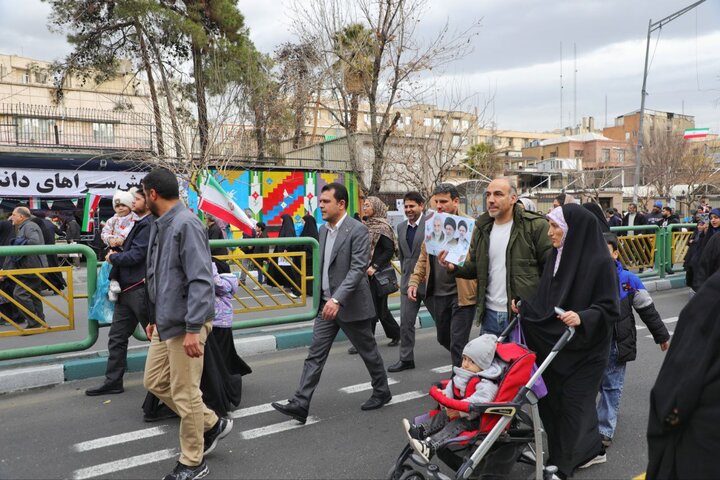 ایران پرسمان