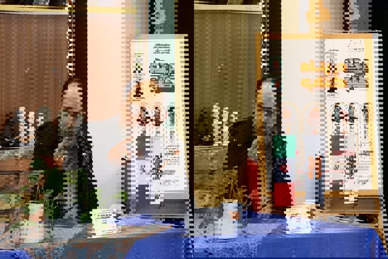 مطالعه منابع بدون تعصب، تنها راه درک واقعی تاریخ است