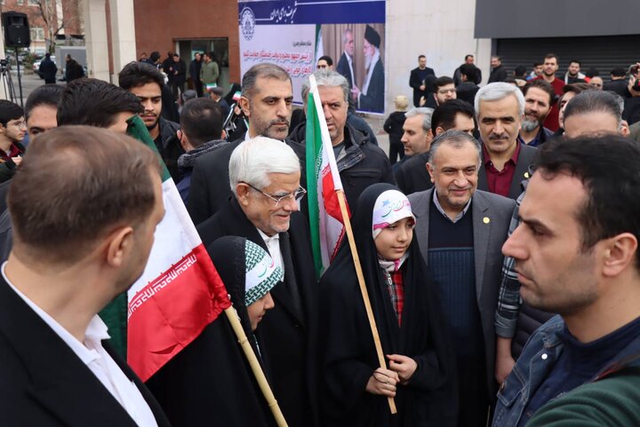 ایران پرسمان