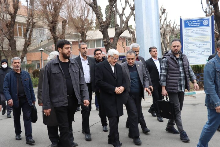 ایران پرسمان