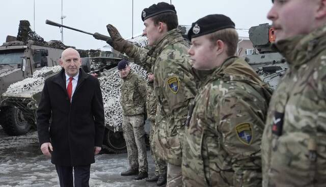 روسای ارتش بریتانیا و آلمان طرح نوسازی تسلیحاتی را توجیه کردند