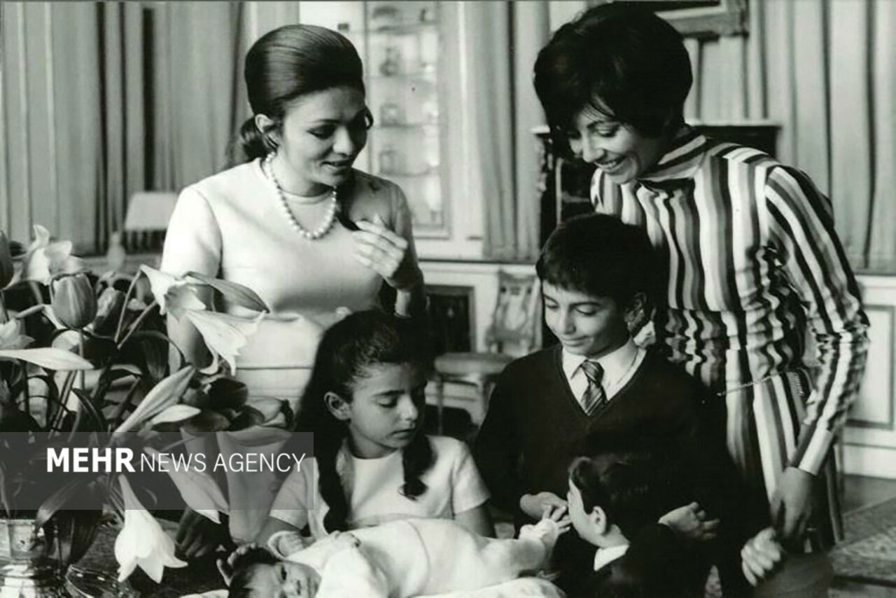 اسناد سانسورشده چه می‌گویند؟/ ماجرای سانسور یک رسوایی در دربار پهلوی