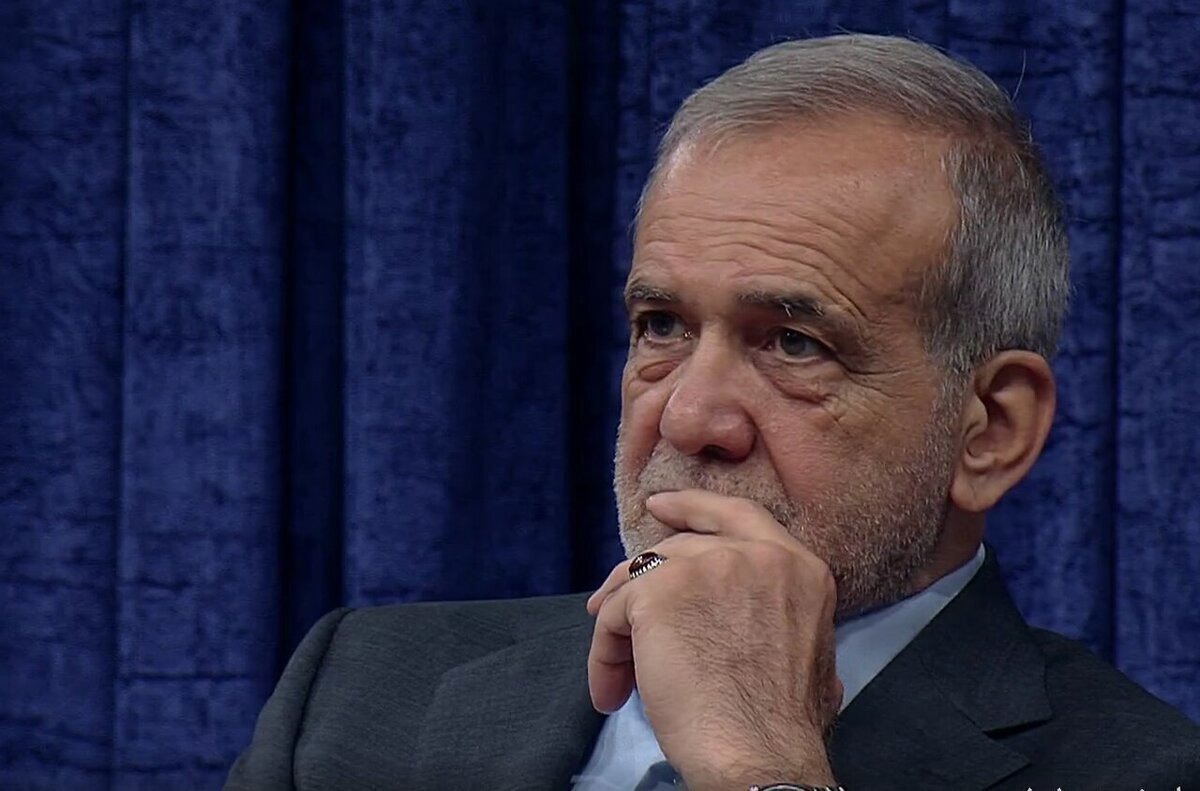 رئیس‌جمهور: چرا باید ارز را ۷۰ تومان بفروشیم و دوباره ۱۳۰ تومان دوباره بخریم؟