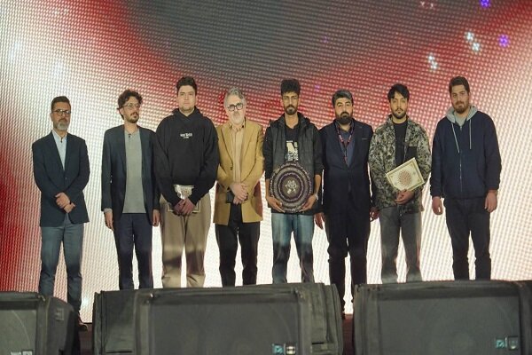 ایران پرسمان