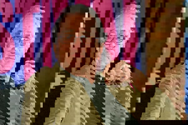 رابرت دنیرو بار دیگر در برابر ترامپ؛ آمریکایی‌ها مقاومت کنید!