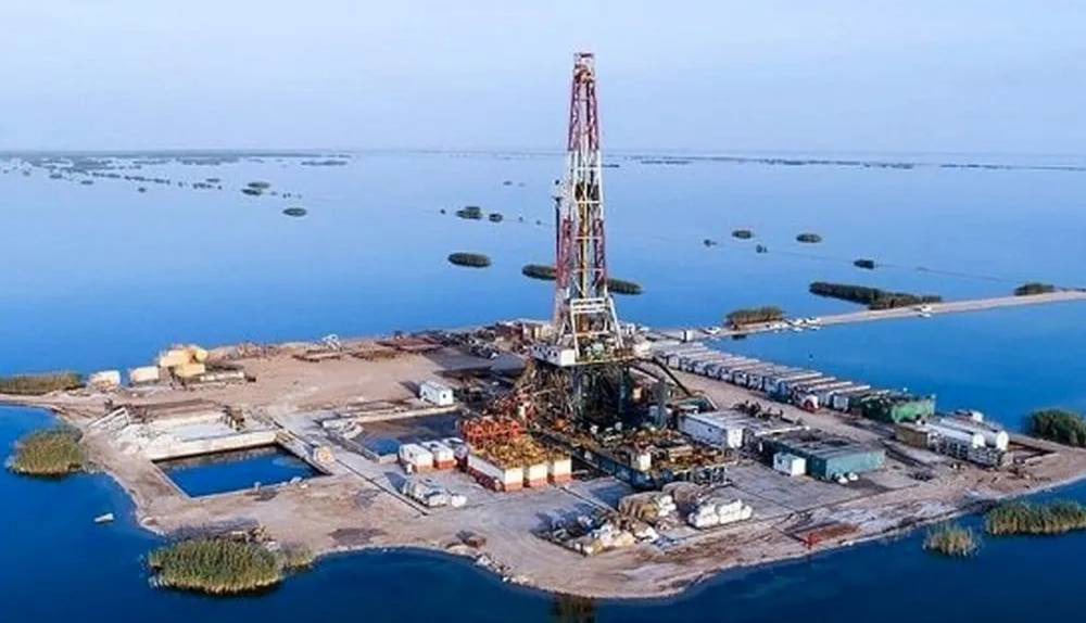 قمار در آزادگان؛ بازی پرهزینه با حیاتی‌ترین میدان نفتی کشور