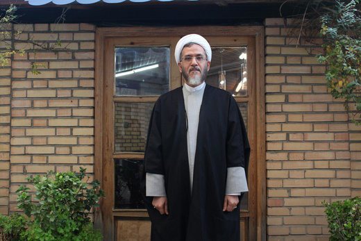 مازنی: واگذاری اختیارات بیشتر به صداوسیما به زیان کشور است