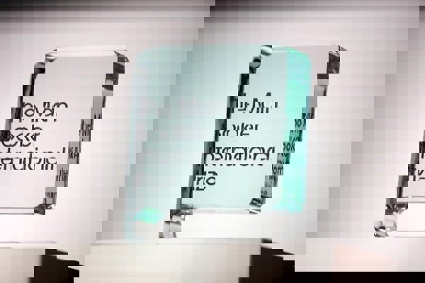 نویسنده ایرانی نامزد جایزه بوکر شد/ ۳نویسنده برای اولین بار نامزد شدند