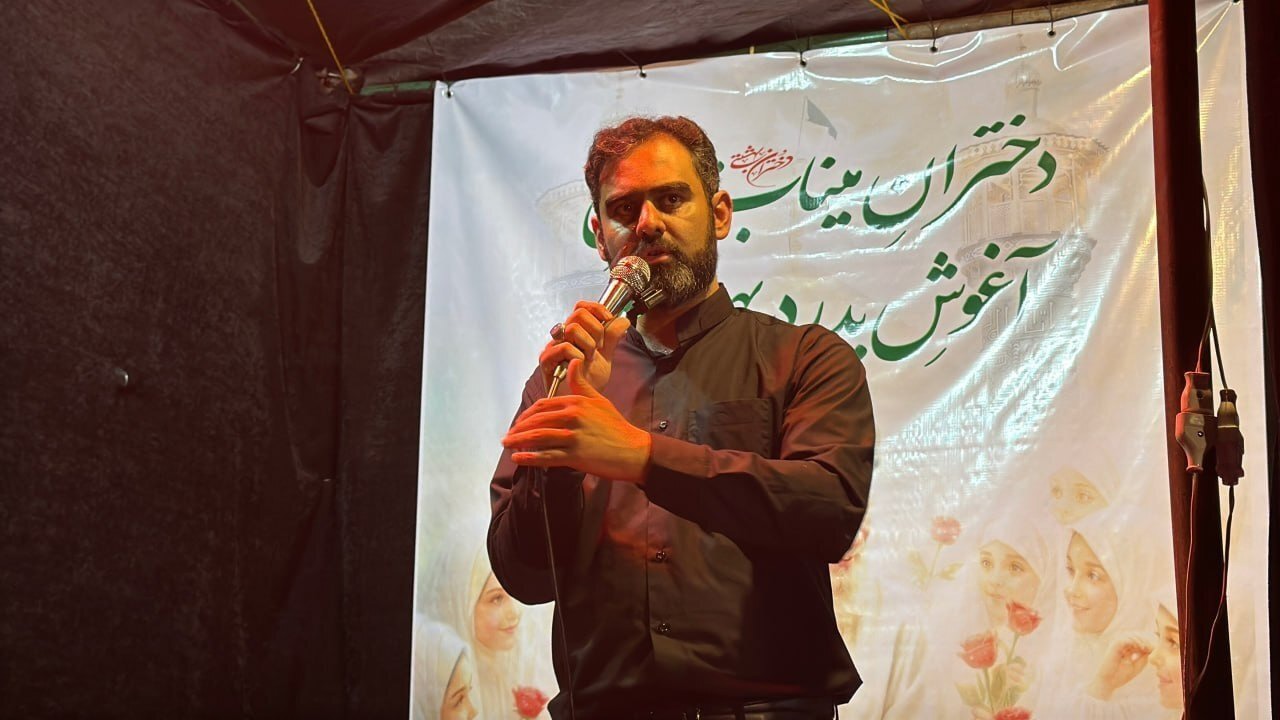 ثابتی: قرار نیست برخی با کلمه وحدت «دکان شخصی» راه بیندازند و به وسیله آن خفقان درست کنند