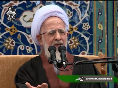انسان دائما مشغول امتحان شکر یا امتحان صبر است