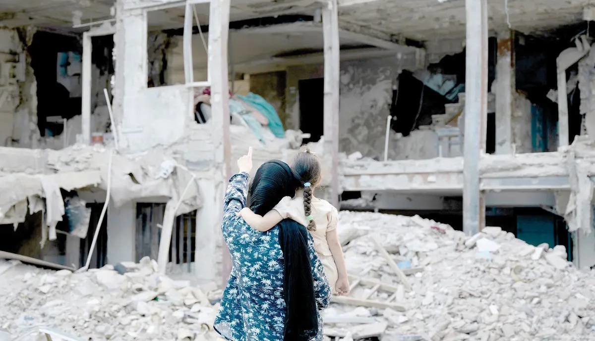 یک سال بعد از جنگ؛ میان آوار و انتظار