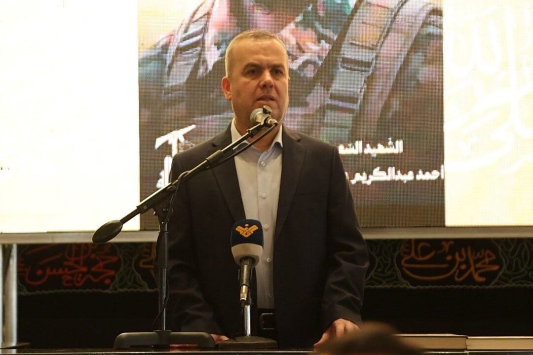 نماینده حزب‌الله: سلاح را زمین نمی‌گذاریم