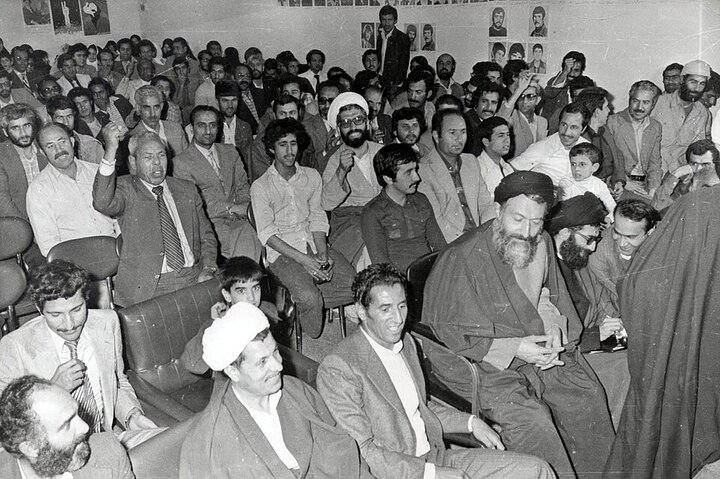 ایران پرسمان