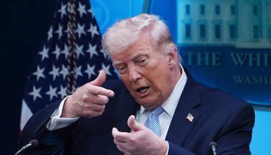 ترامپ: انگلیس کشور ورشکسته است