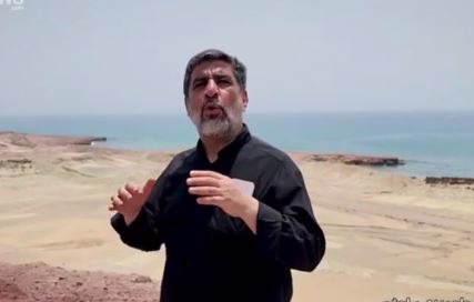 حضور مهدی سلحشور در یکی از جزایر راهبردی خلیج‌فارس و در بین رزمندگان سپاه پاسداران