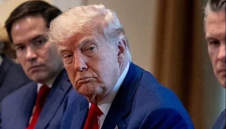 ادعای ترامپ: تنگه هرمز باز است و مین های آن را کامل از بین بردیم!