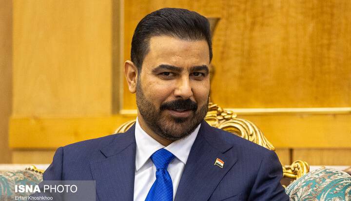 نخست‌وزیر عراق: از تصمیم انحصار سلاح در دست دولت عقب‌نشینی نمی‌کنم