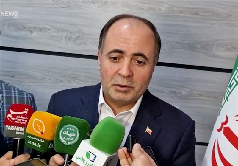 بحث دوطرفه خبرنگار و وزیر جهادکشاورزی درباره خرید غلات از آمریکا با پول‌های بلوکه شده