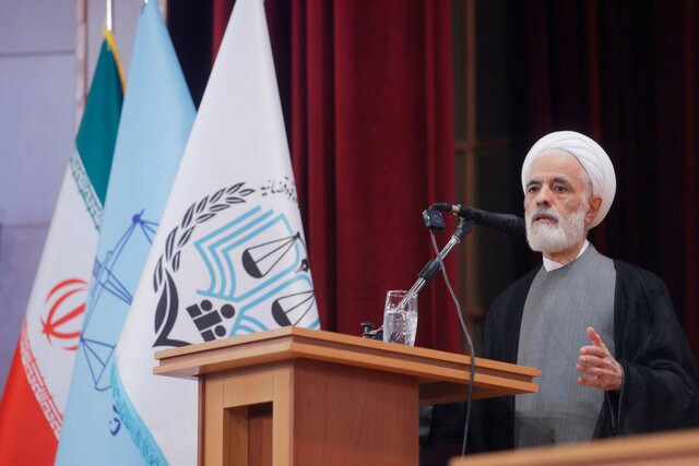 معاون پزشکیان: حتماً حق خود را از تنگه هرمز برای امورات روزمره مردم خواهیم گرفت | آخرین خبر