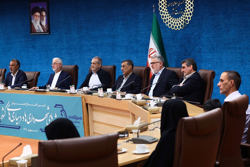 پزشکیان: اگر تفاهم‌نامه با وحدت داخلی اجرا شود بر مشکلات غلبه می‌کنیم | آخرین خبر