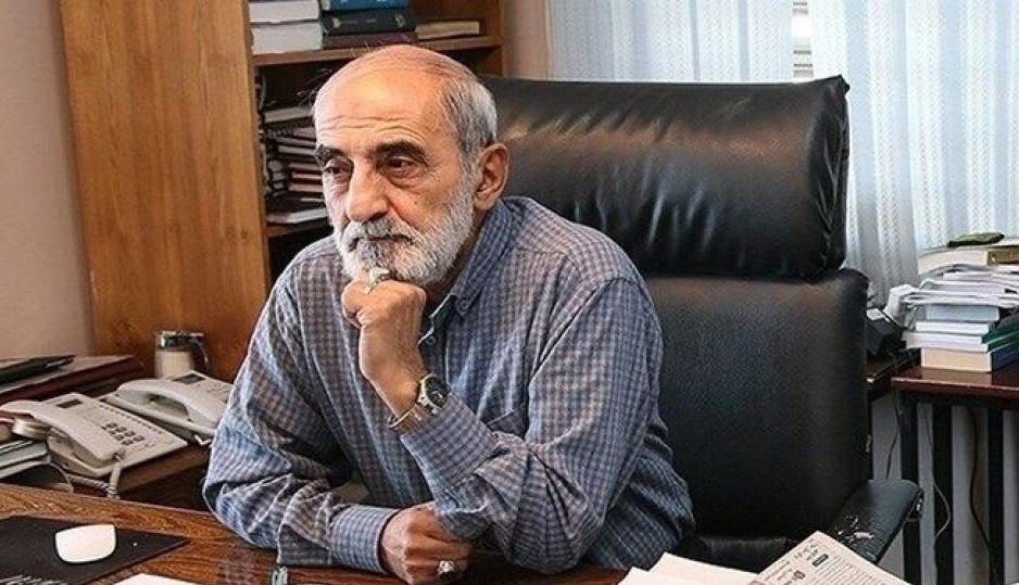 شریعتمداری به نیروهای مسلح: کابل‌های اینترنت جهانی برایمان دست تکان می‌دهند!