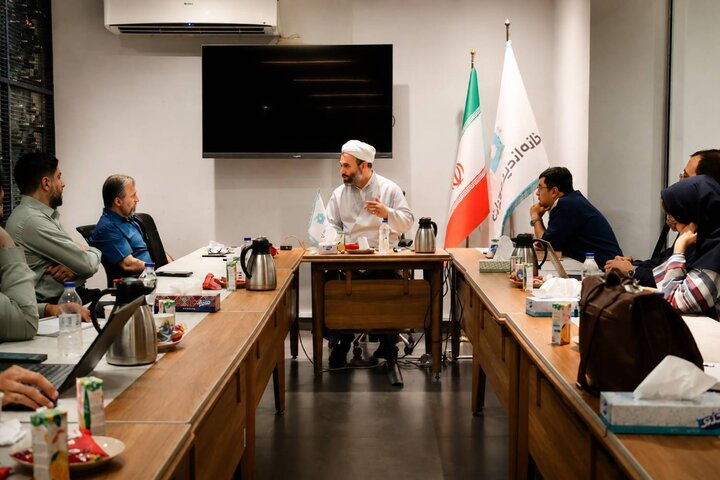 ایران پرسمان