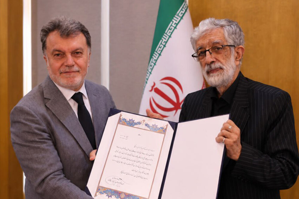 حجابی کرلانگیچ، عضو افتخاری فرهنگستان زبان و ادب فارسی شد