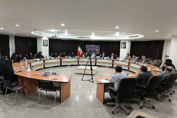 قم ظرفیت تبدیل شدن به قطب پوشاک ایرانی‌اسلامی را دارد