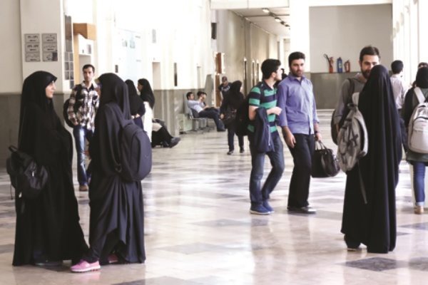 از وام شرافتی تا لپ‌تاپ امانی؛ حمایت‌های جدید از دانشجویان