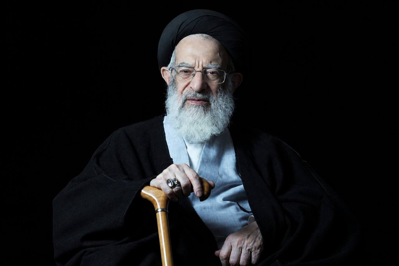 دبیرشورای عالی انقلاب فرهنگی درگذشت آیت‌الله شبیری زنجانی را تسلیت گفت