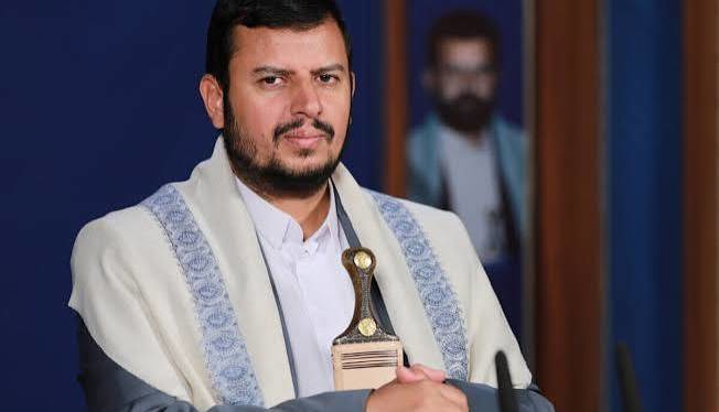 رهبر انصارالله: عربستان با چراغ سبز و مشارکت مستقیم آمریکا و صهیونیست‌ها، در یمن جنایت جنگی کرد