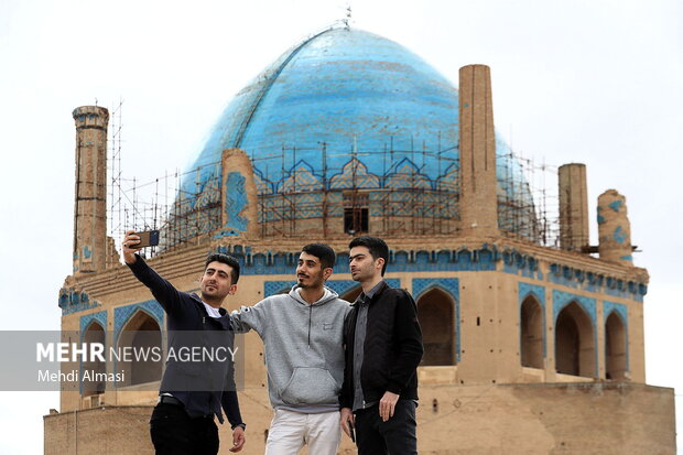 ایران پرسمان