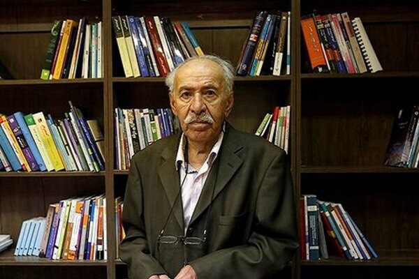 شفیعی کدکنی، ذوالفنون زمانه ما