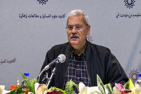 ابوالقاسم رادفر، استاد پیشکسوت زبان و ادبیات فارسی درگذشت