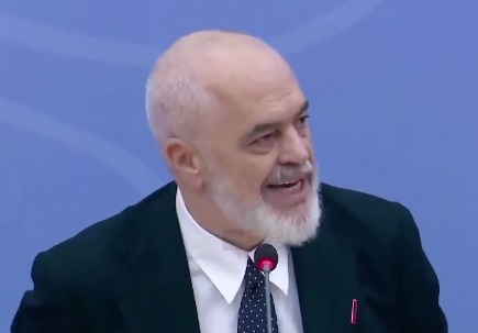 نخست‌وزیر آلبانی، اعتراضات مردمی این کشور را به گردن روسیه و ایران انداخت!
