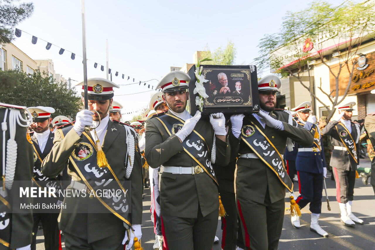 رئیس سازمان فرهنگ در گذشت پدر شهید عبدالرحیم موسوی را تسلیت گفت