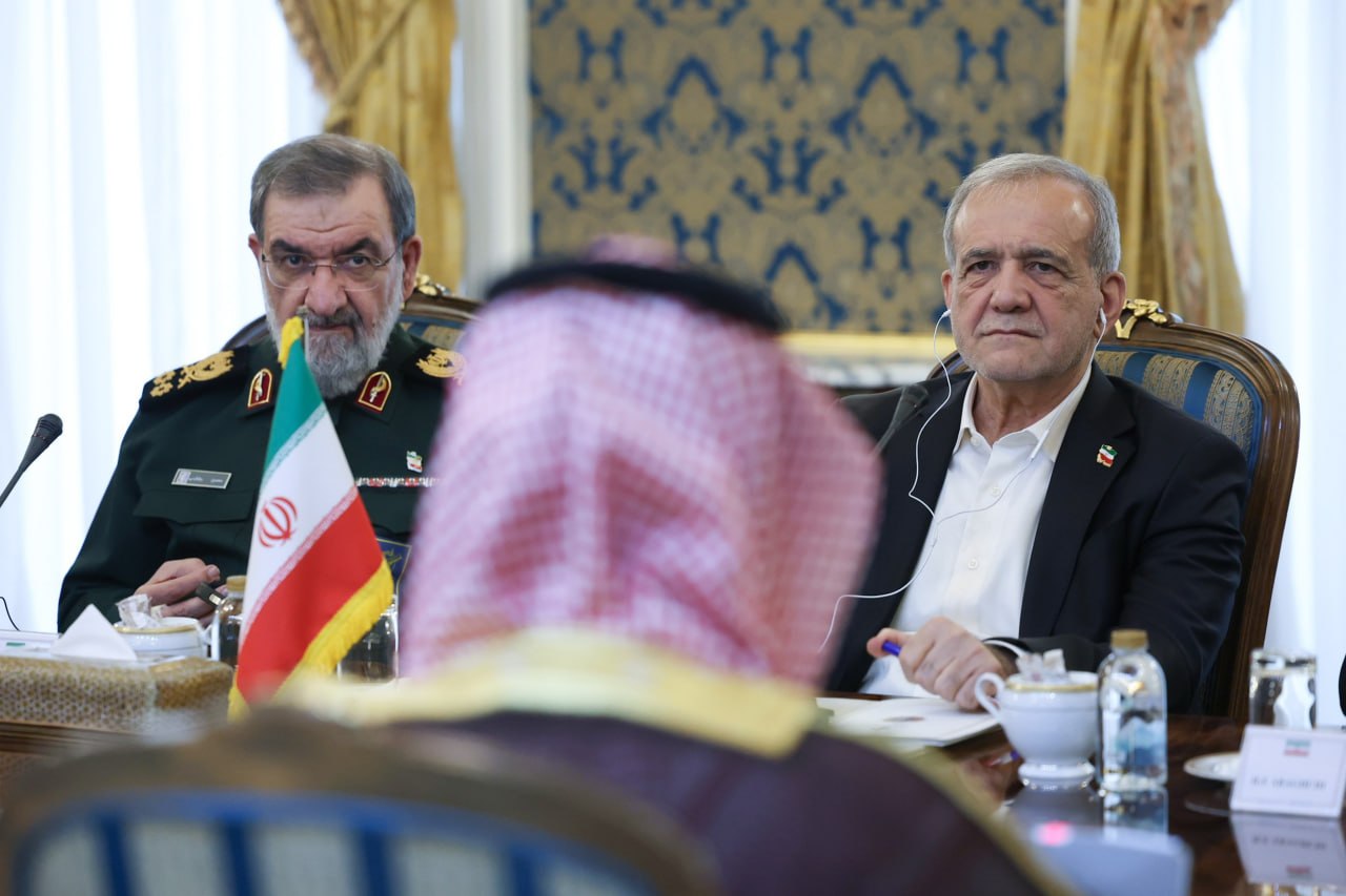 ایران پرسمان
