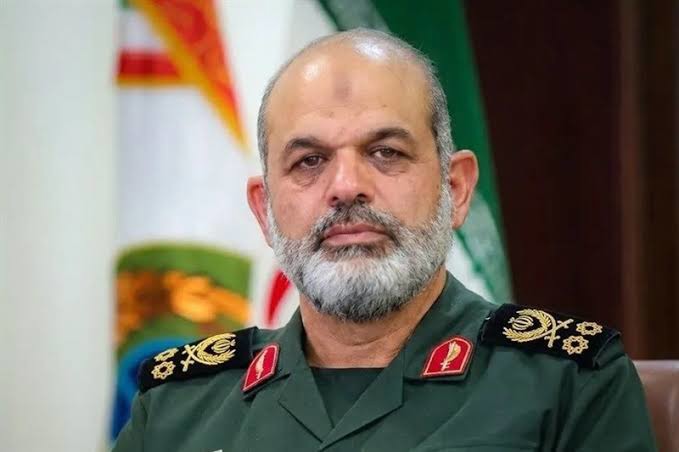 سرلشکر وحیدی درگذشت صبیه سرلشکر شهید حجازی را تسلیت گفت